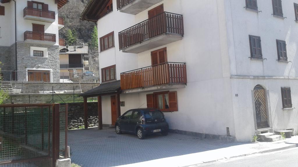 Caldo Relax Apartamento Campodolcino Exterior foto